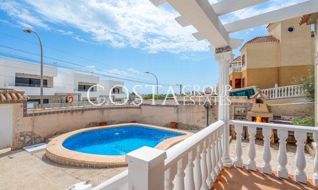 Herverkoop - Villa -
Orihuela Costa - El Galan