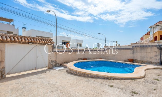 Herverkoop - Villa -
Orihuela Costa - El Galan
