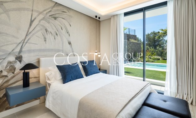 Neue Gebäude - Villa -
Marbella