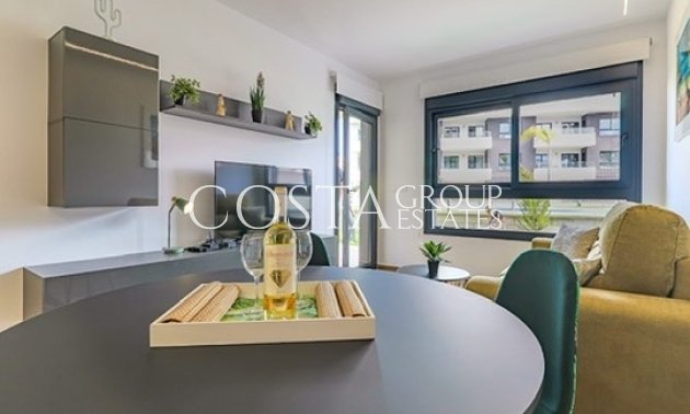 Herverkoop - Apartments -
 - Las Filipinas