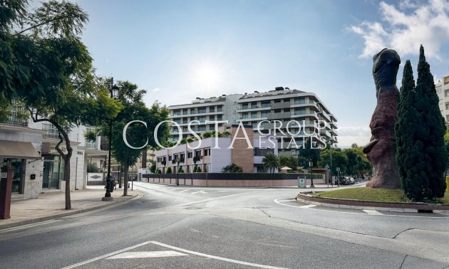 Neue Gebäude - Villa -
Fuengirola - Centro
