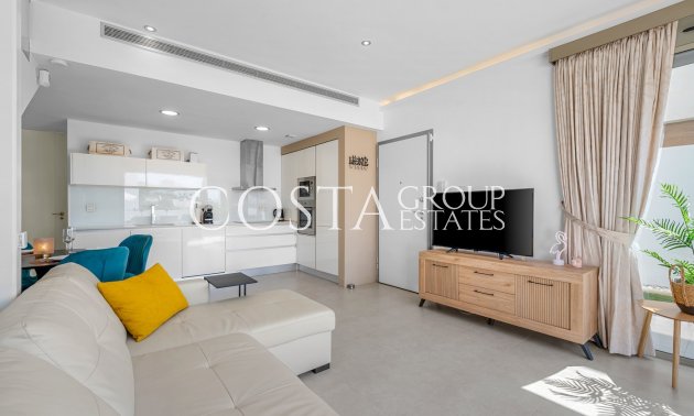 Herverkoop - Villa -
Orihuela Costa - Villamartín