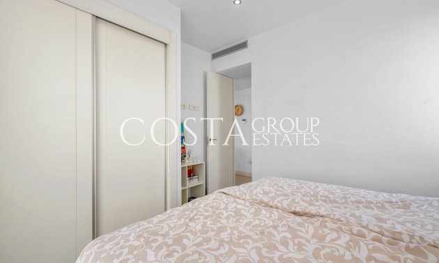 Herverkoop - Villa -
Orihuela Costa - Villamartín