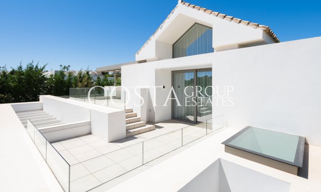 Nowy budynek - Willa -
Estepona