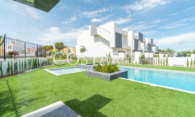 Nieuwbouw Woningen - Apartments -
Torrevieja