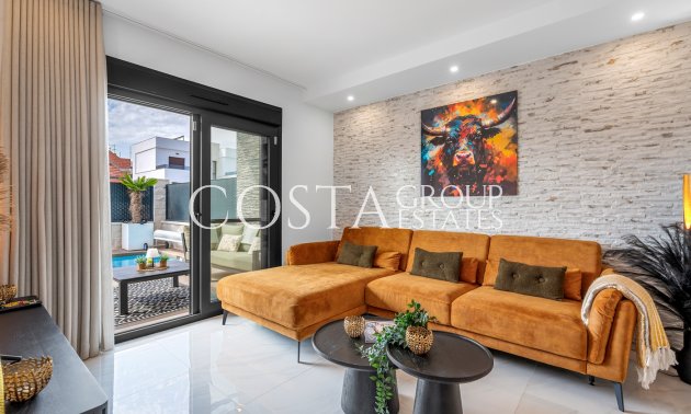 Herverkoop - Villa -
Orihuela Costa - Orihuela