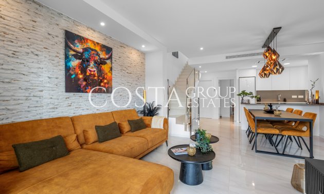 Herverkoop - Villa -
Orihuela Costa - Orihuela