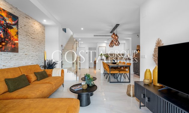 Herverkoop - Villa -
Orihuela Costa - Orihuela