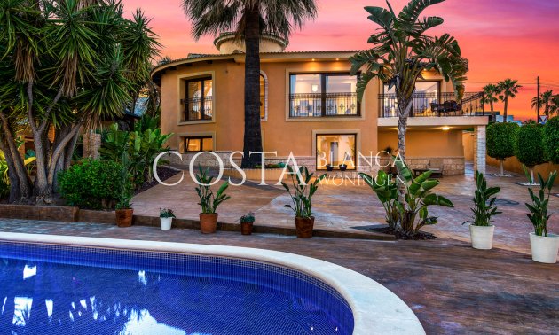 Resale - Villa -
Ciudad Quesada