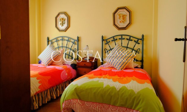 Resale - Villa -
Orihuela Costa - Orihuela