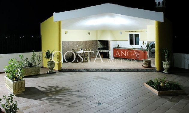 Resale - Villa -
Orihuela Costa - Orihuela