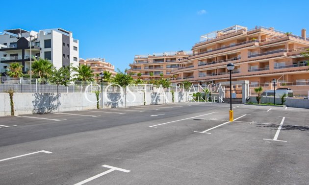 Herverkoop - Appartement -
Orihuela Costa - Villamartín