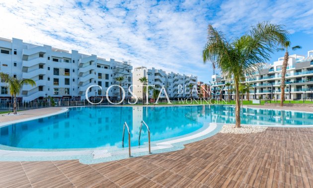 Herverkoop - Appartement -
Guardamar del Segura - El Raso
