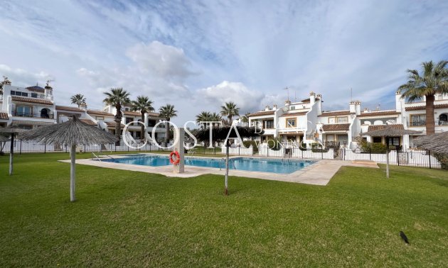 Herverkoop - Huis -
Orihuela Costa - Villamartín