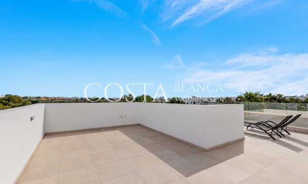 Herverkoop - Villa -
Orihuela Costa - Villamartín
