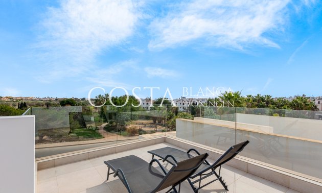 Herverkoop - Villa -
Orihuela Costa - Villamartín