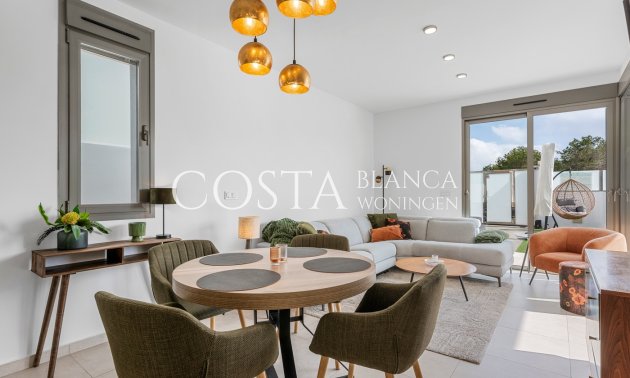 Herverkoop - Villa -
Orihuela Costa - Villamartín
