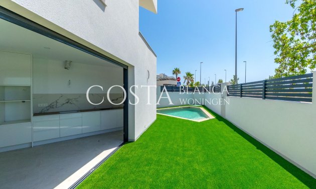 Nouvelle construction - Villa -
Benijofar