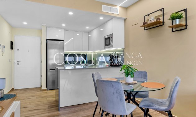 Herverkoop - Appartement -
Orihuela Costa - Villamartín