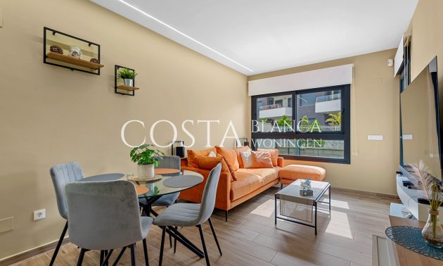 Herverkoop - Appartement -
Orihuela Costa - Villamartín