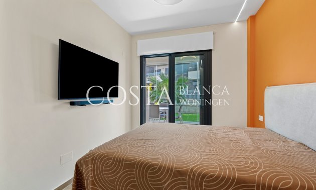Herverkoop - Appartement -
Orihuela Costa - Villamartín
